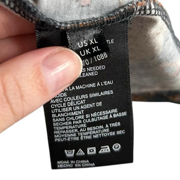 by Anthropologie Adventurer Horse Equestrian Print Mock Neck Top Womens XL - Picture 4 of 8